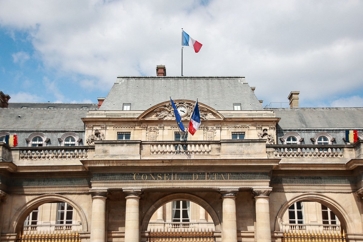 Le Conseil d'État a pris le parti du gouvernement sur la vérification de l'âge à l'entrée des sites de contenus pour adultes © Antonin Albert / Shutterstock.com