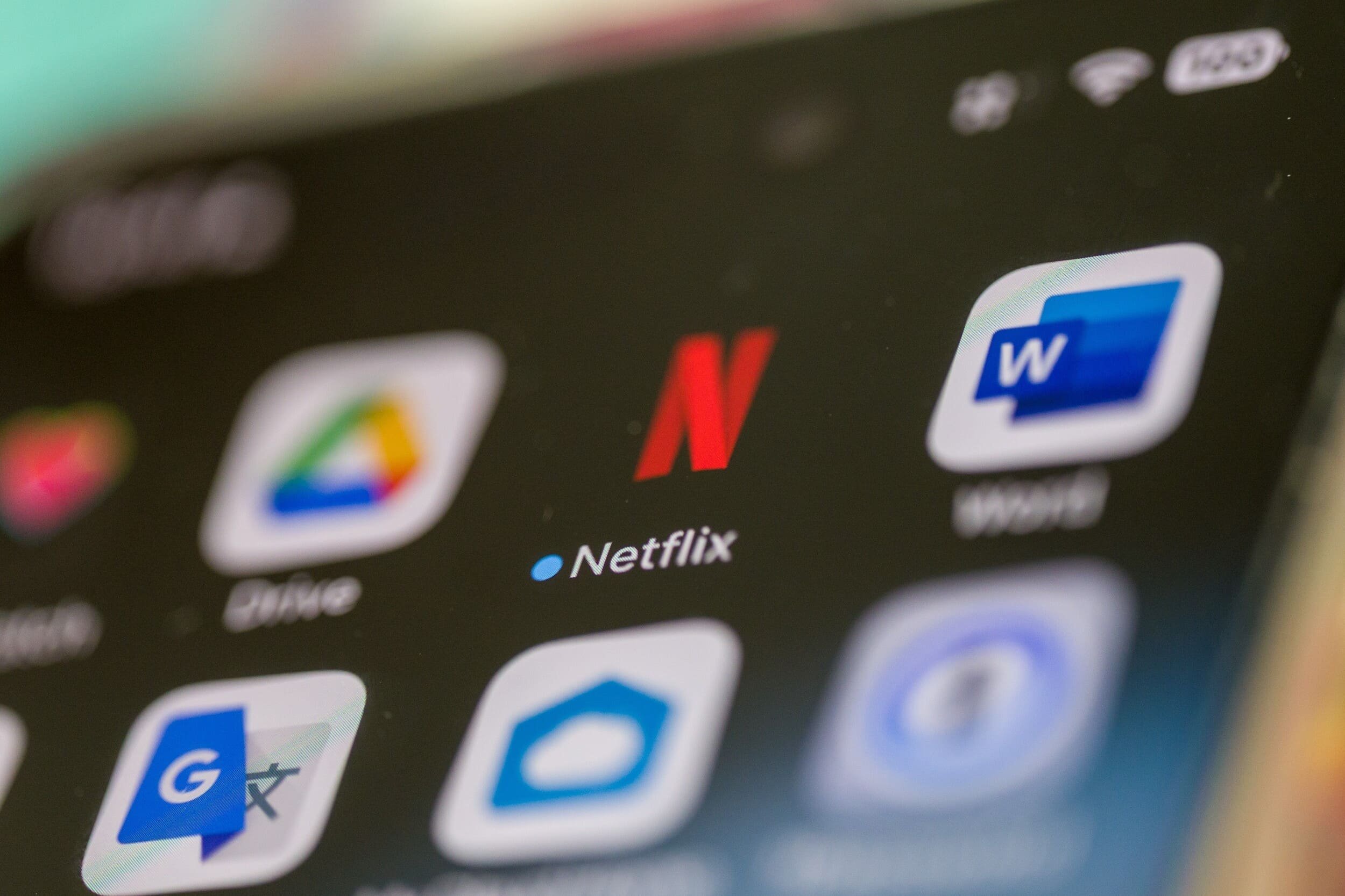 Netflix est le roi du trafic internet en France. © Diego R Tames / Shutterstock.com