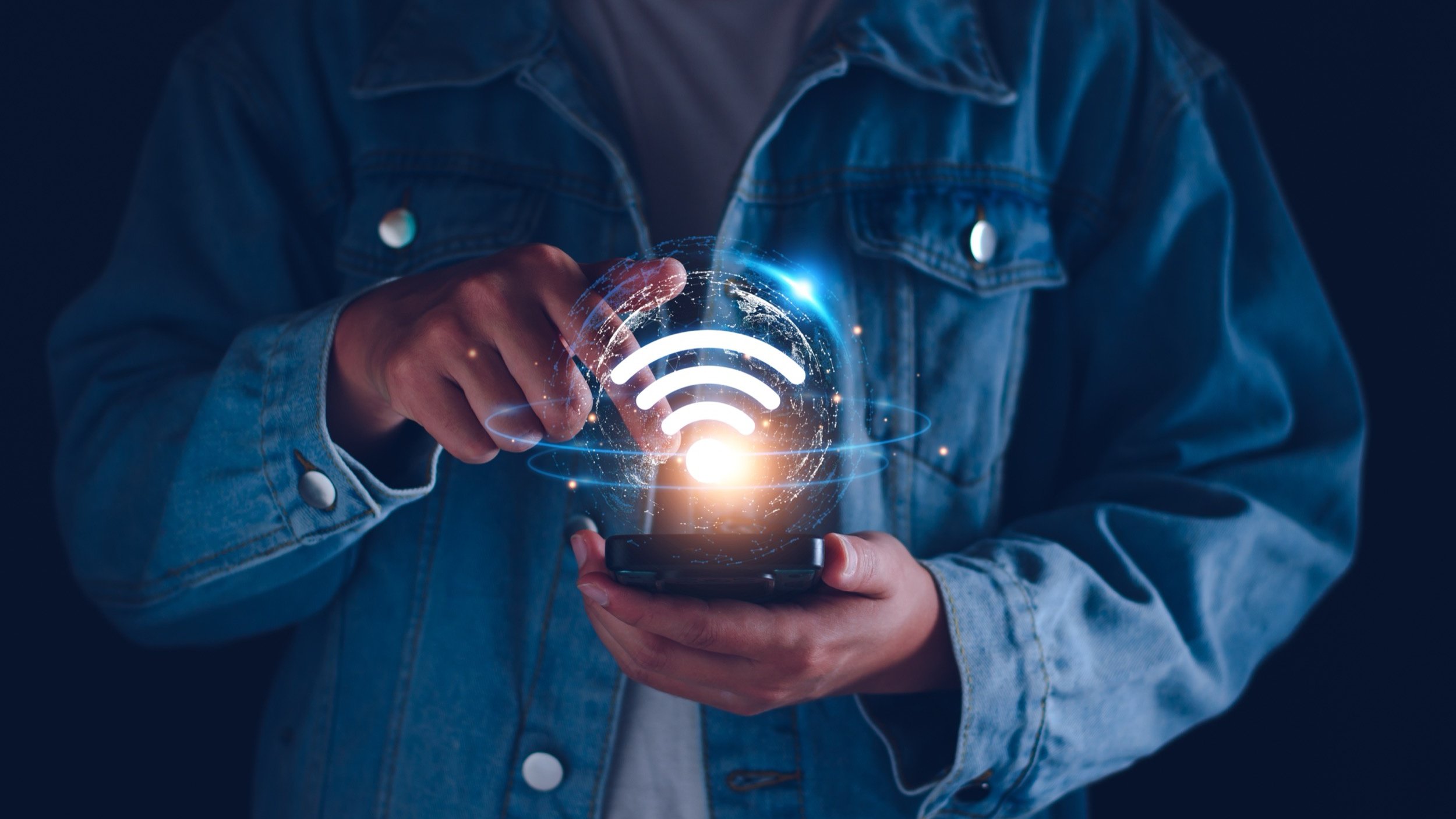 VPN et partage de connexion Android : non, votre PC relié au hotspot mobile n’est pas protégé. © AKACHA / Shutterstock