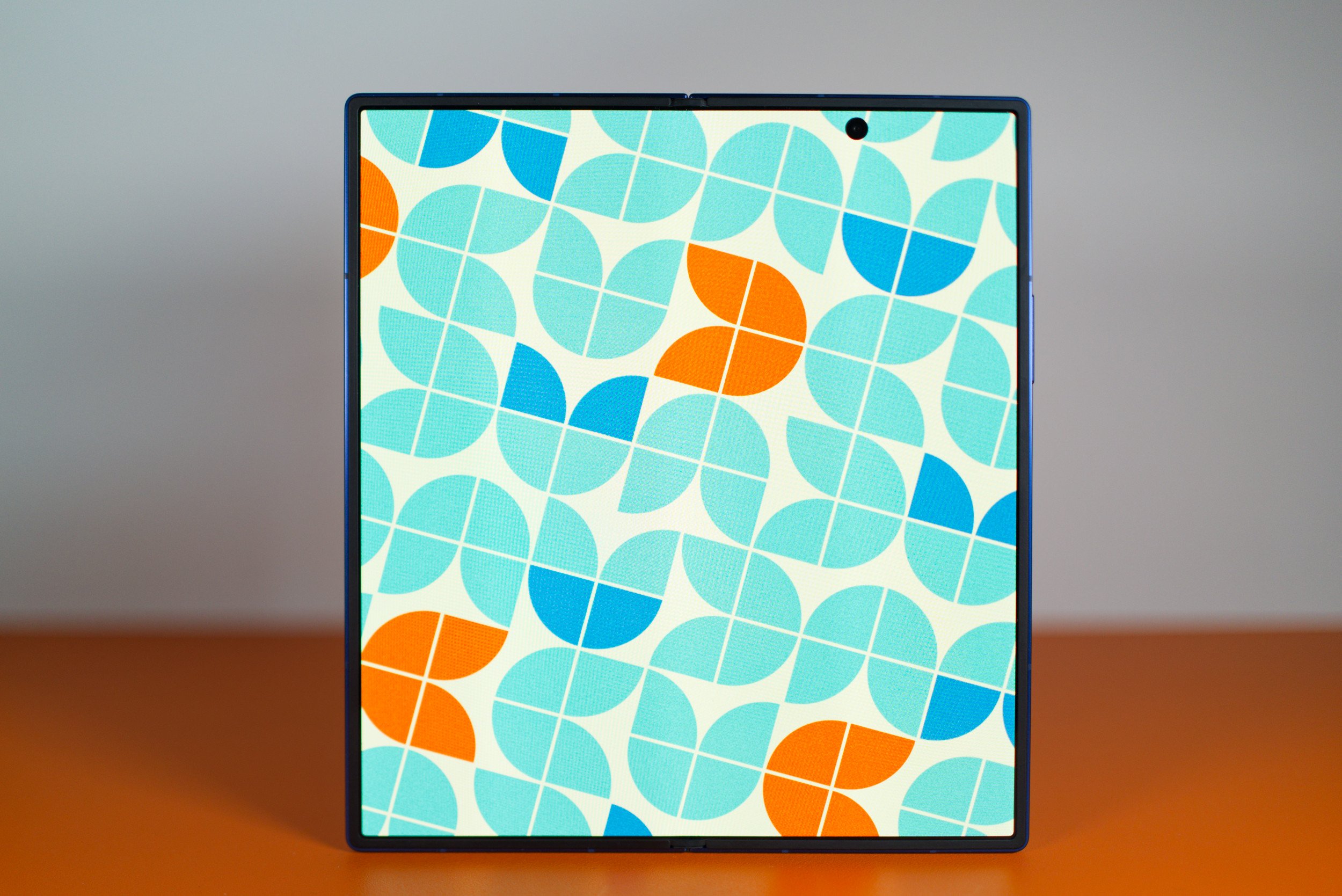 L'écran pliant du Z Fold 7 est plus grand que celui de son prédécesseur © Marc Mitrani pour Clubic