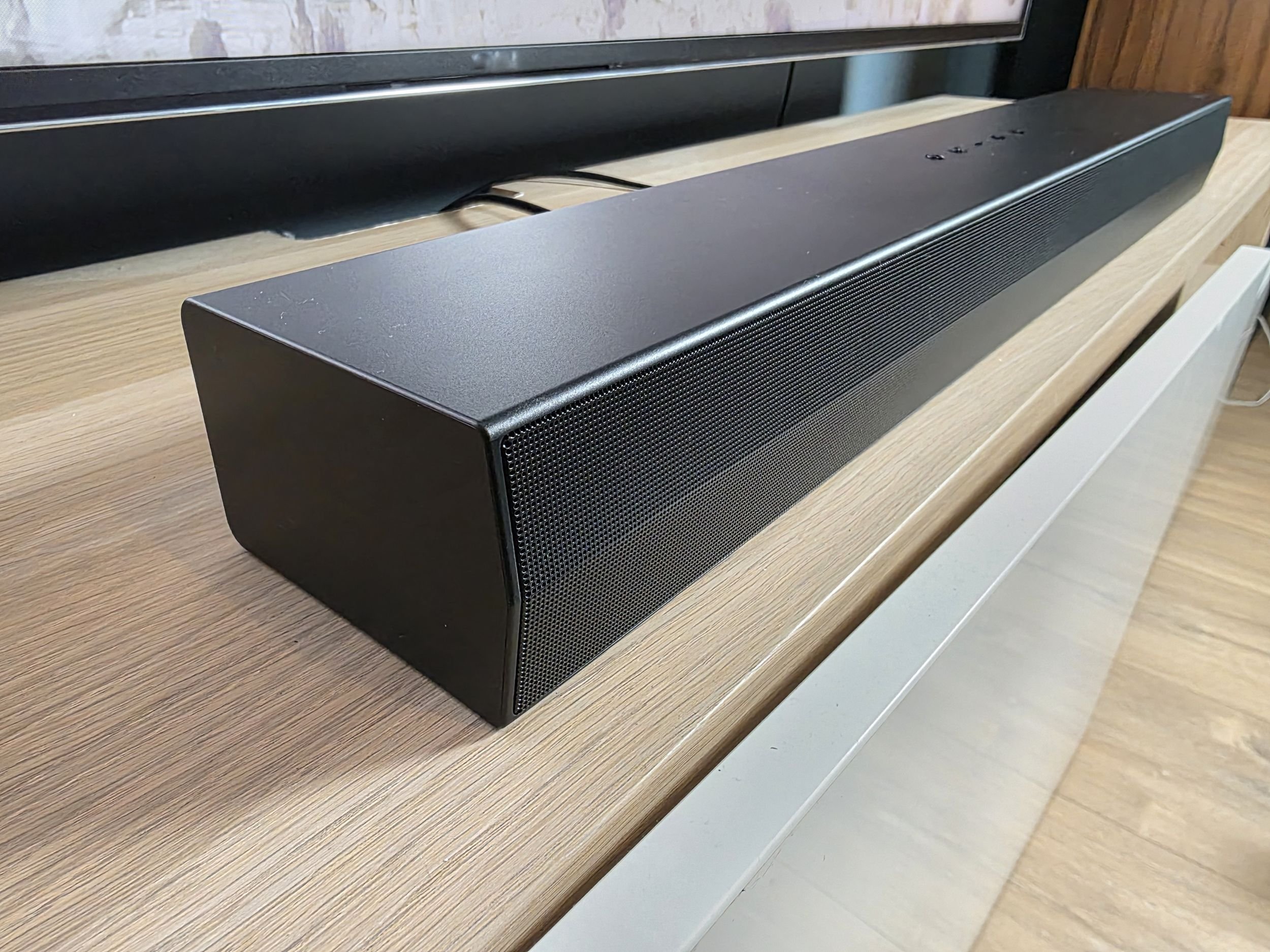 Sans être luxueuse, la LG S20A dispose d'un design très agréable © Guillaume Fourcadier pour Clubic