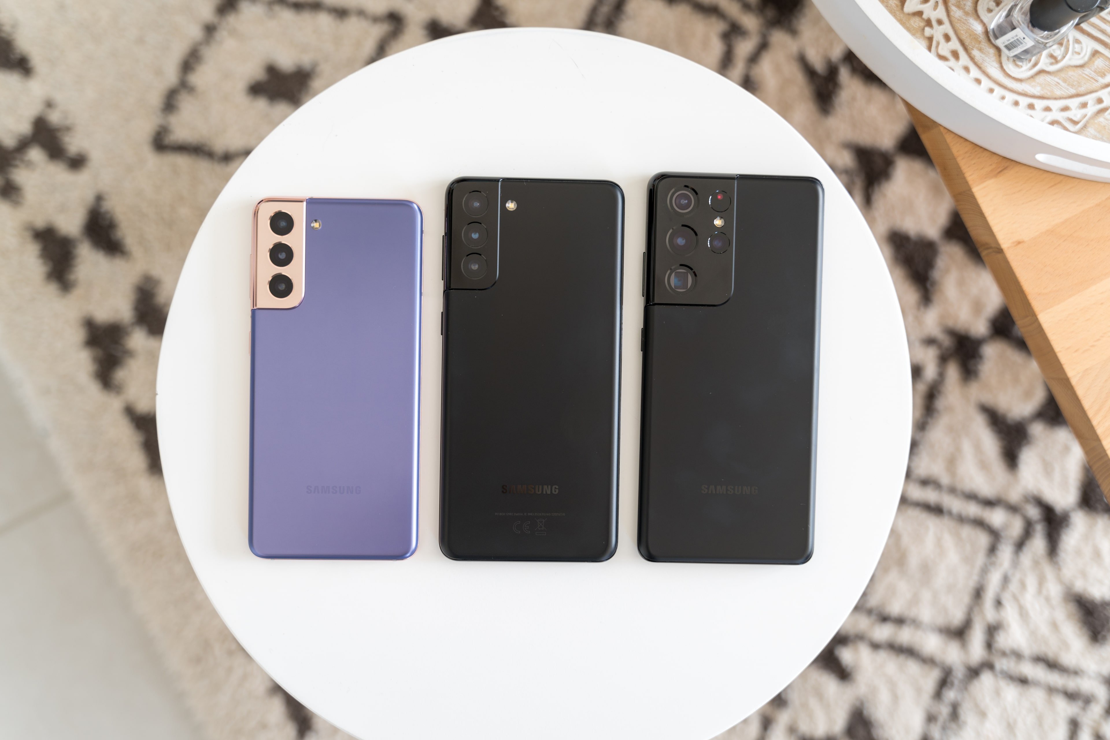 Les Galaxy S21, à l'exception d'un modèle, ne recevront plus les mises à jour de sécurité à compter d'aujourd'hui. © Pierre Crochart pour Clubic