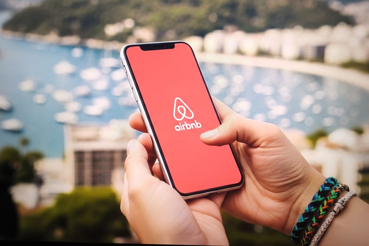 Méconnaître les règles d'Airbnb et des autorités locales peut coûter très cher. © Mijansk786 / Shutterstock