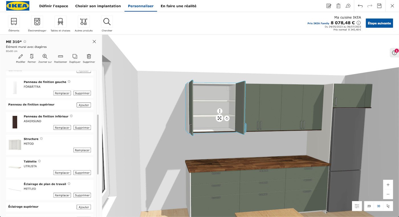 Interface d’IKEA Kitchen Planner avec une cuisine modélisée en 3D et les options de personnalisation des meubles. - © nomlogiciel