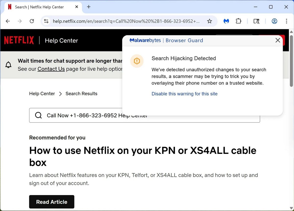 En suivant un lien sponsorisé, l'internaute atterit bel et bien sur la page d'aide de Netflix, qui restitue les paramètres manipulés de l'URL dans le champ de recherche interne de la plateforme (ici, un numéro de téléphone frauduleux). © Malwarebytes