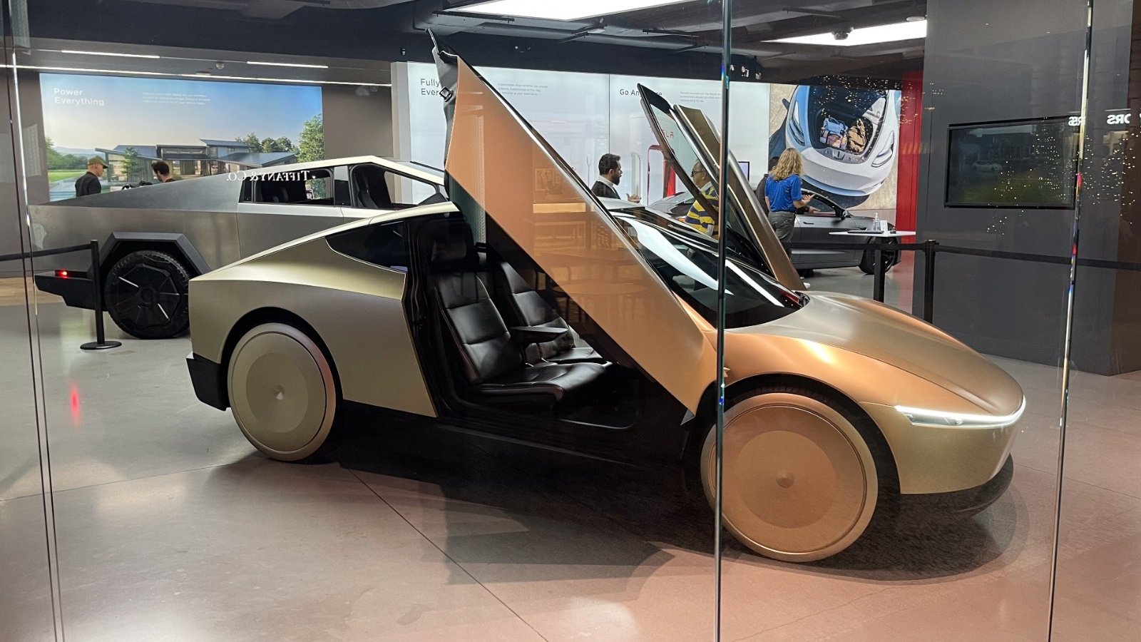 À peine lancés, les Cybercabs de Tesla font déjà l’objet d’une enquête aux États-Unis - ©Josiah True / Shuttertstock