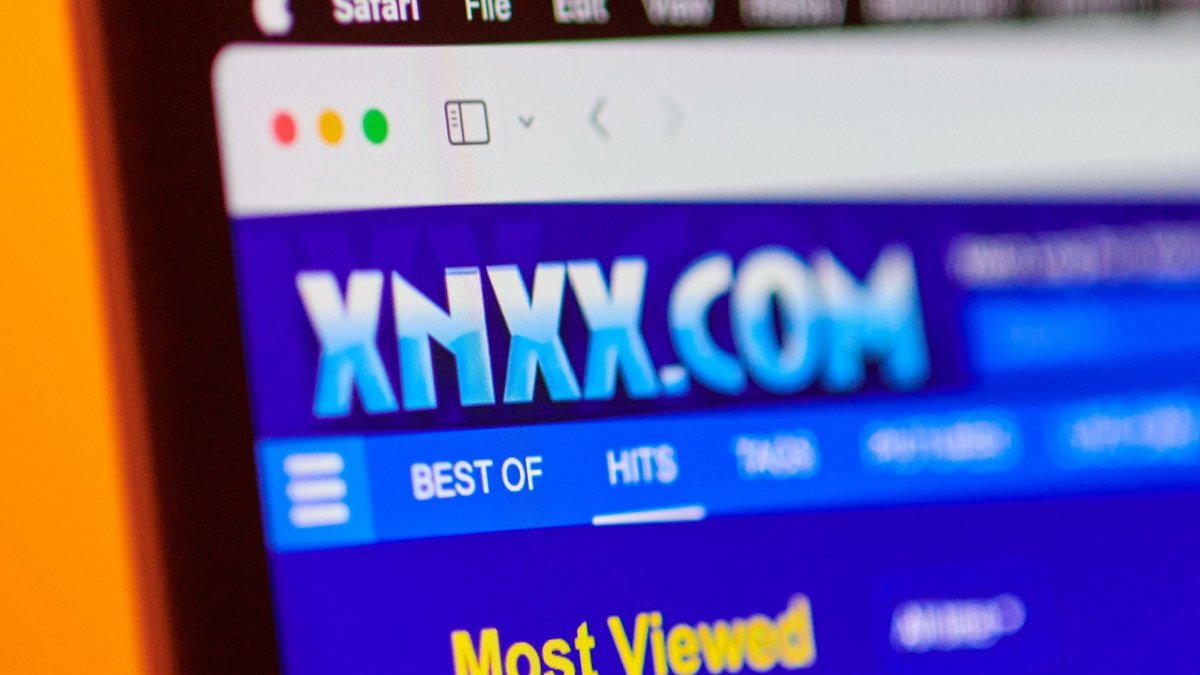 Depuis janvier 2025, des sites comme Pornhub et YouPorn sont bloqués en France. XNXX impose une vérification d’âge, qu’un VPN permet d’éviter sans partager ses données - © Shutterstock