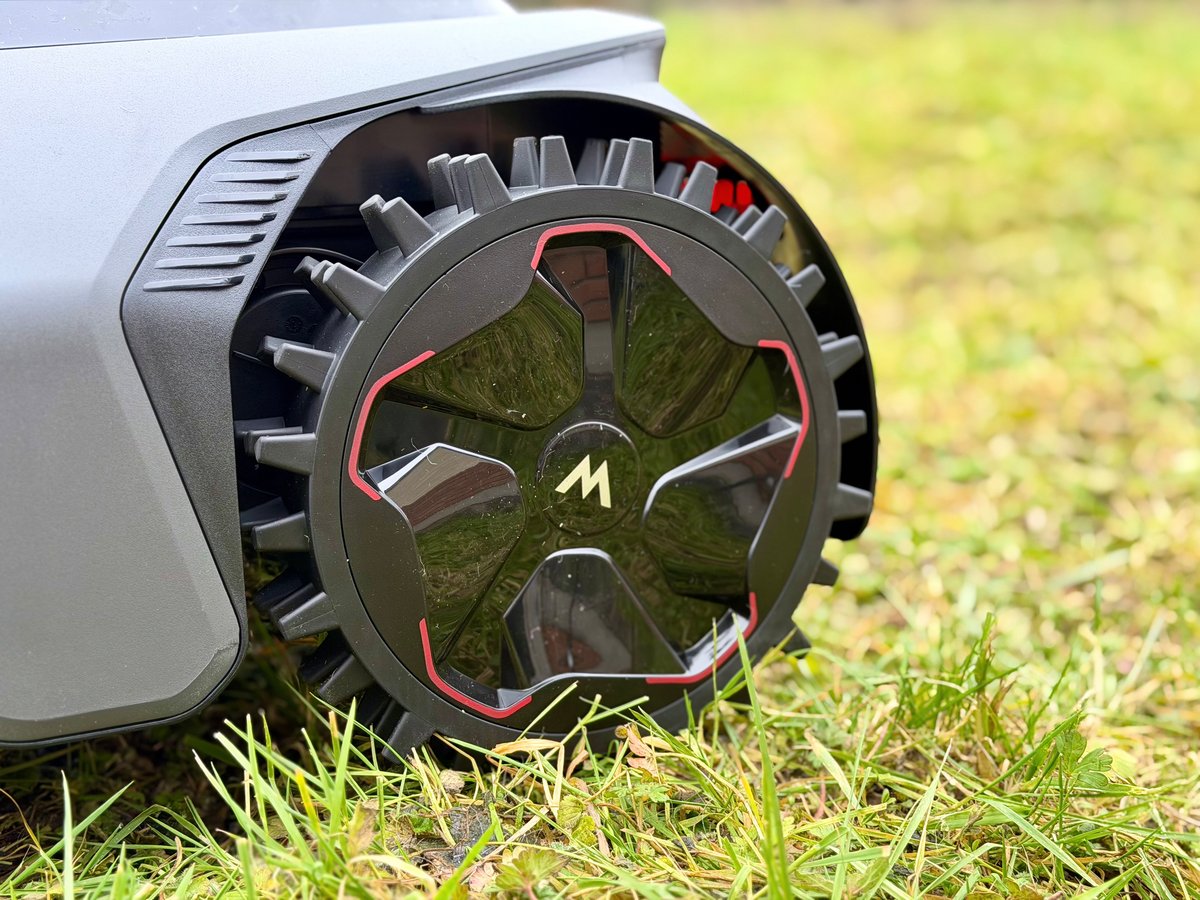 Un look un peu plus affirmé ©Mathieu Grumiaux pour Clubic