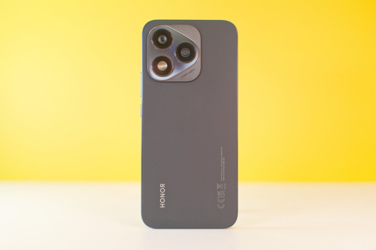 Honor 400 Lite © Marc Mitrani pour Clubic