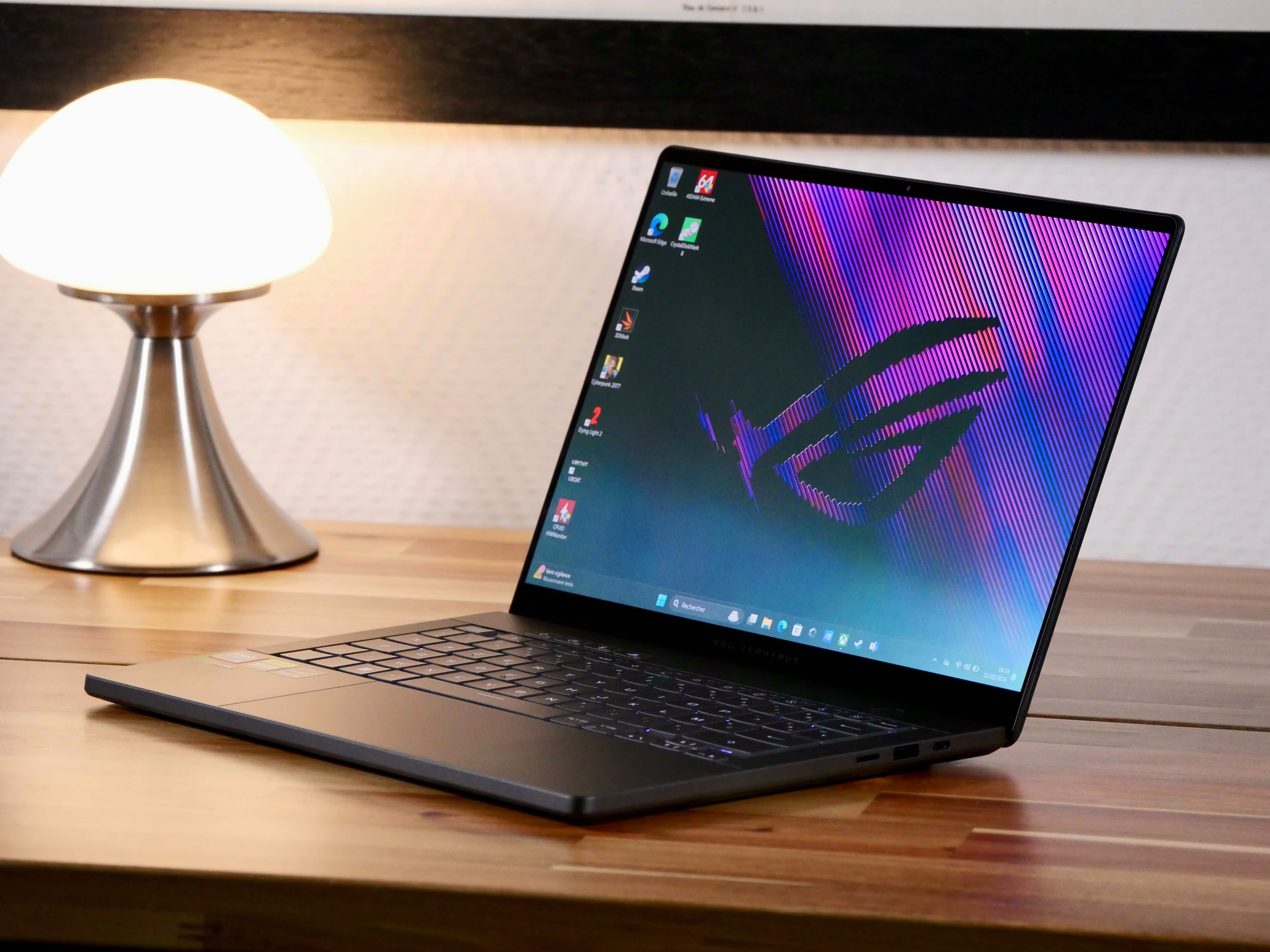 Le Zephyrus G14 2024, pour illustration. ©Nathan Le Gohlisse pour Clubic