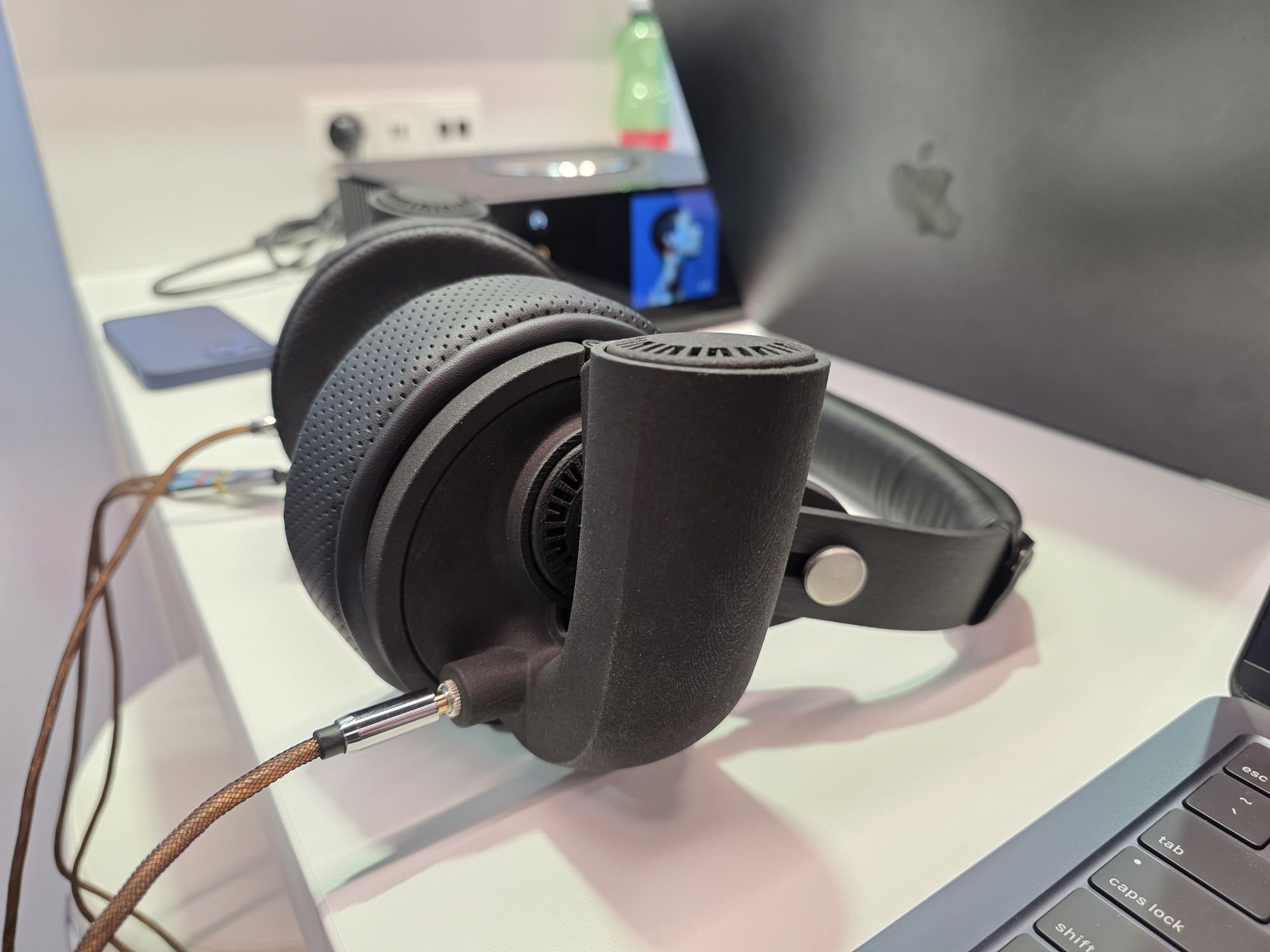 Casques du salon High-End