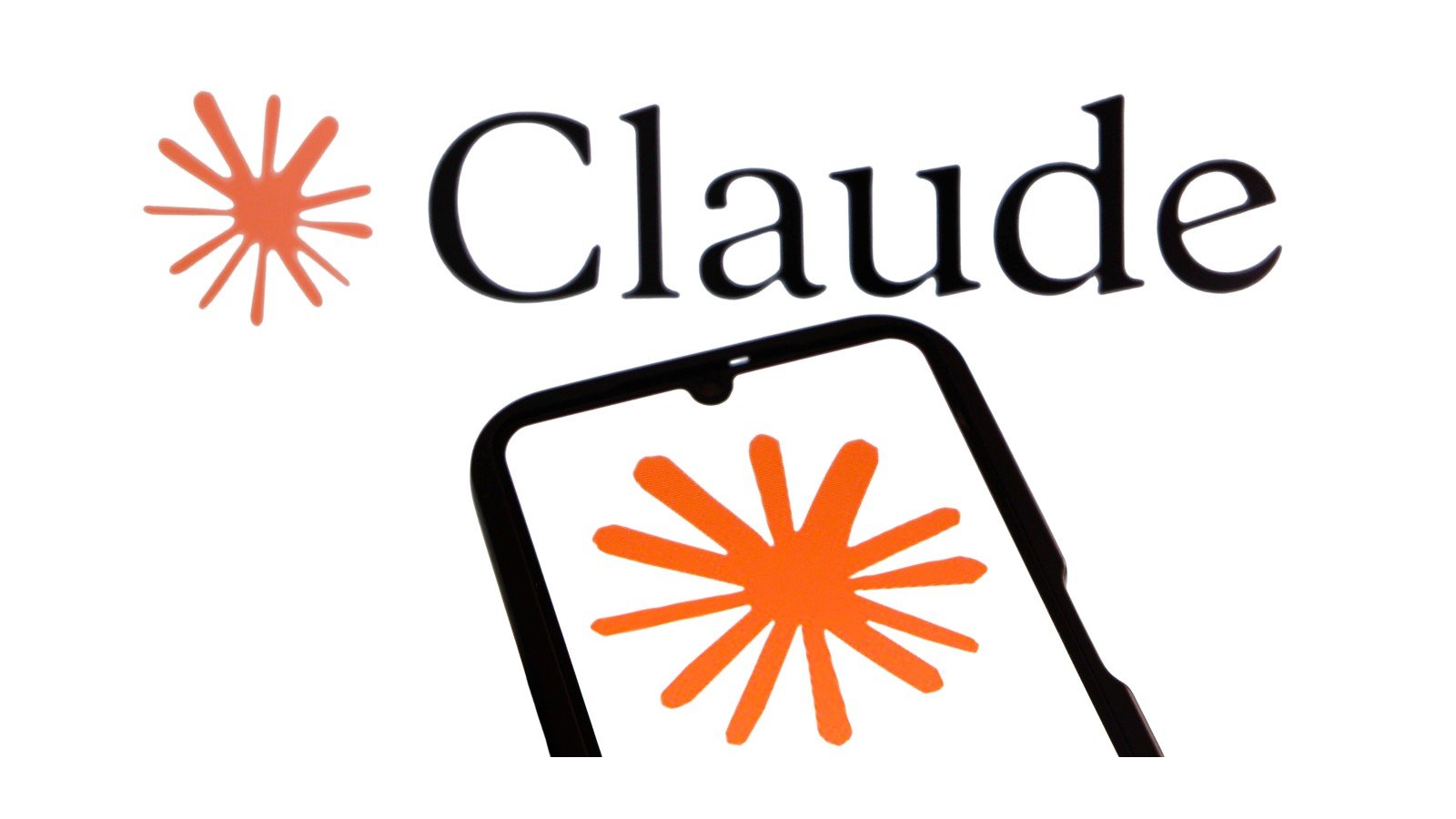 Intégrez Claude dans votre processus créatif. ©Algi Febri Sugita / Shutterstock