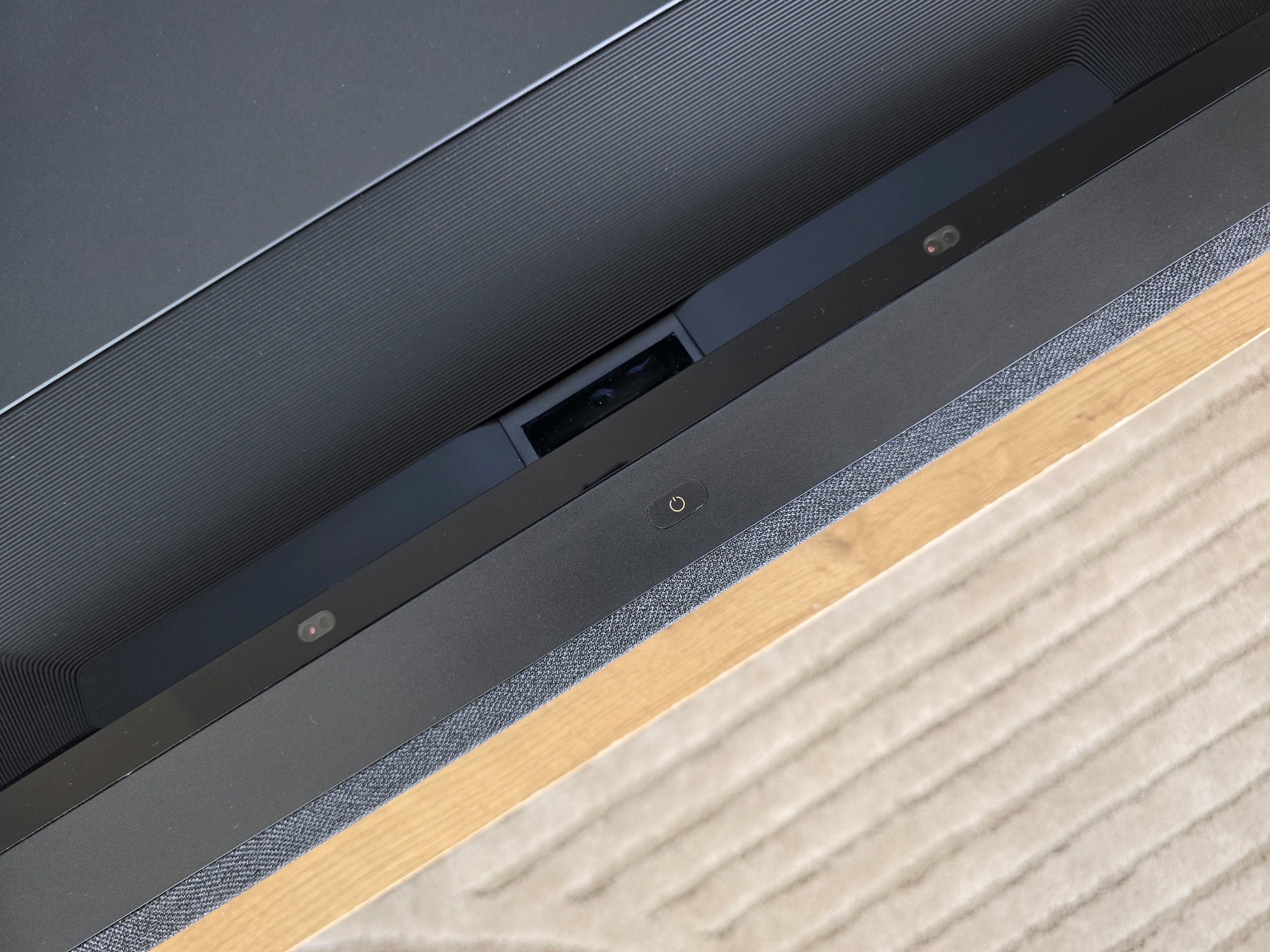 Le Formovie Theater Premium est un projecteur à ultracourte focale capable de délivrer une superbe image avec peu de recul. © Matthieu Legouge