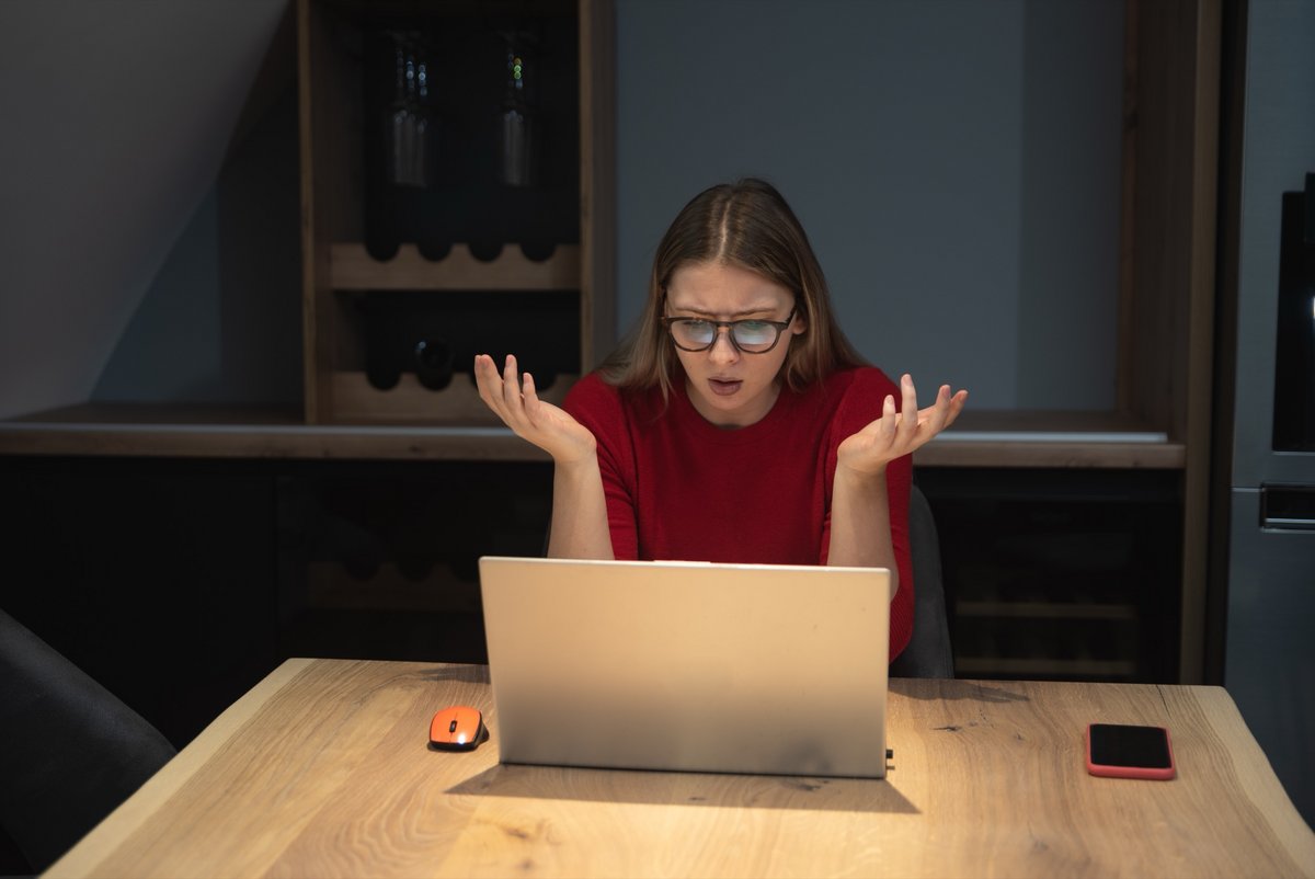 Si la version classique d'Outlook galère depuis le Patch Tuesday de janvier, vous n'êtes pas seul. © Srdjan Randjelovic / Shutterstock