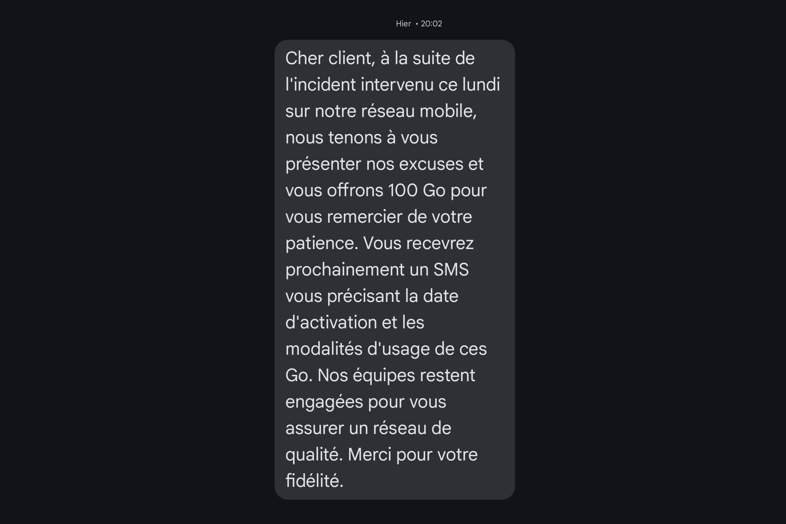 Voici le SMS reçu par les clients de SFR et REDbySFR depuis mardi soir © Alexandre Boero / Clubic