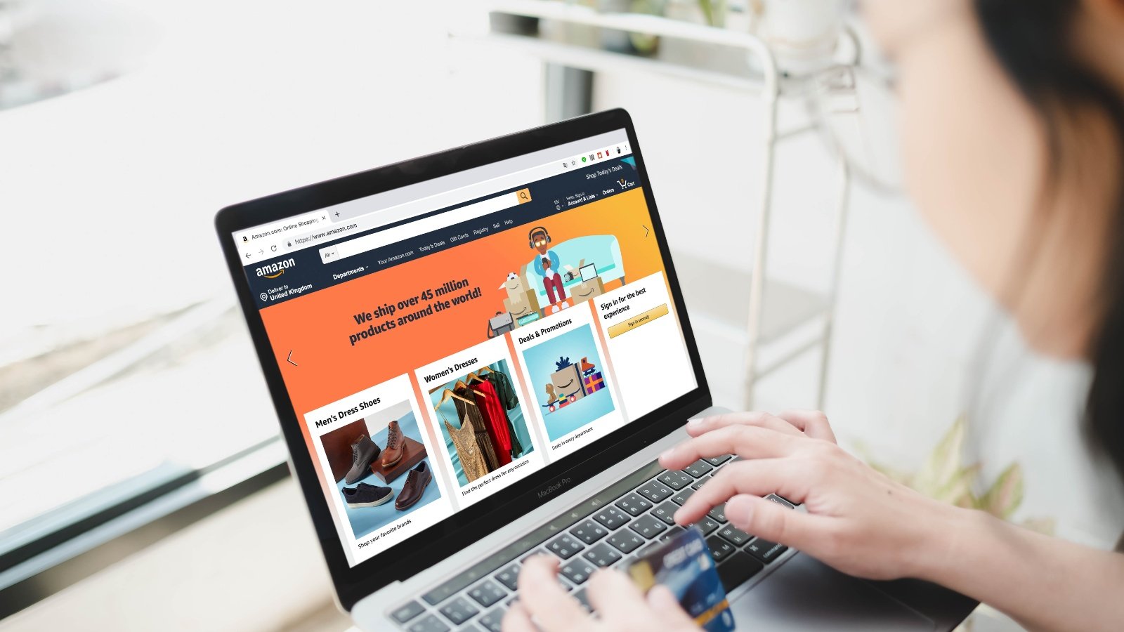 Dans son annonce, l’entreprise expliquait qu’une bonne connaissance des préférences de chacun était « fondamentale » pour lui recommander les bons produits - ©Thaspol Sangsee / Shutterstock