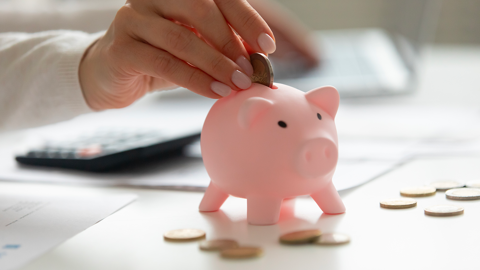 Avec l’offre Elec Référence 3 ans, ENGIE garantit un prix du kWh HTT fixe pendant toute la durée du contrat ©Shutterstock