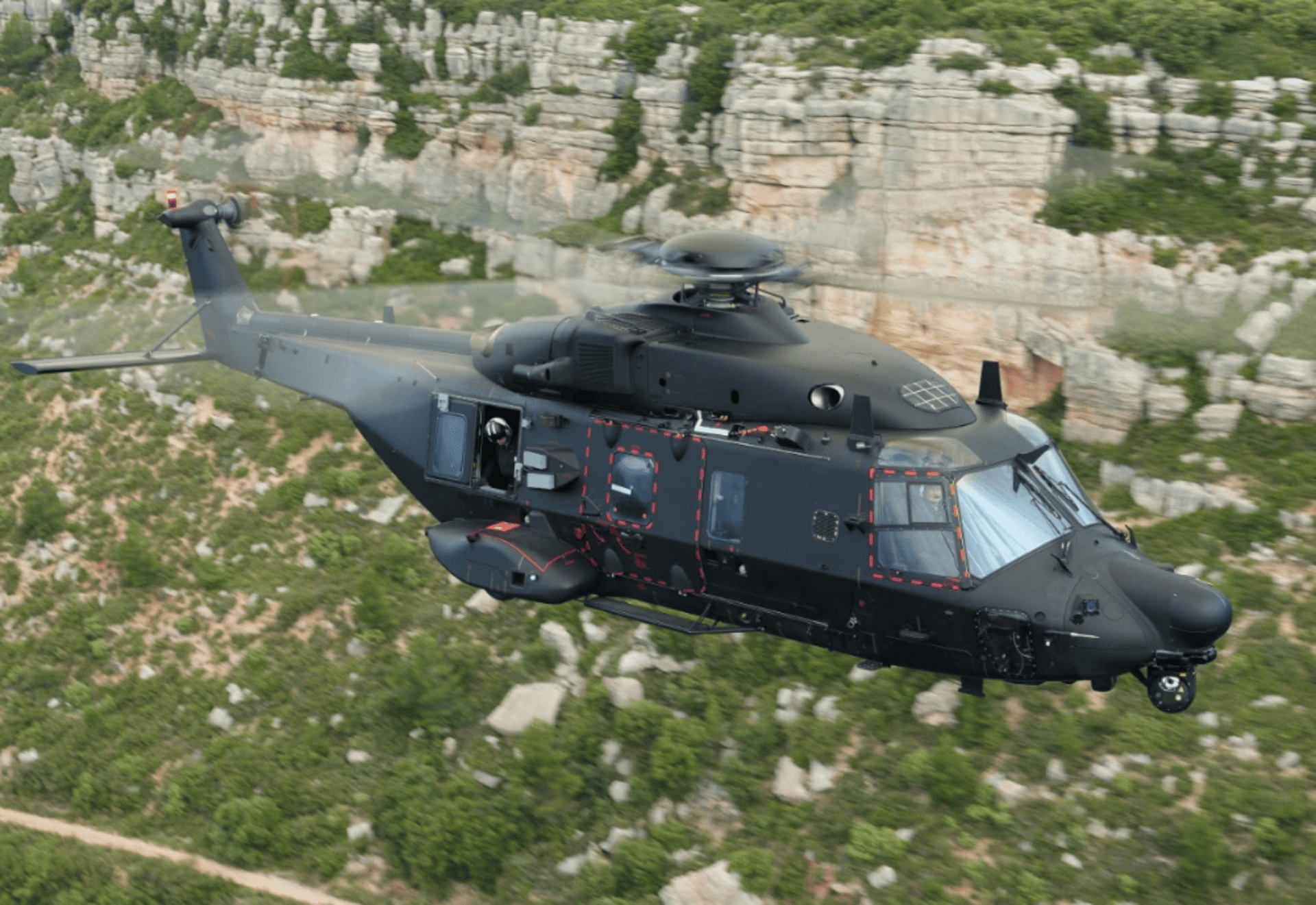 Voici le NH90 Caïman standard 2, le nouvel hélicoptère fleuron des armées françaises © Airbus Helicopters - Anthony Pecchi