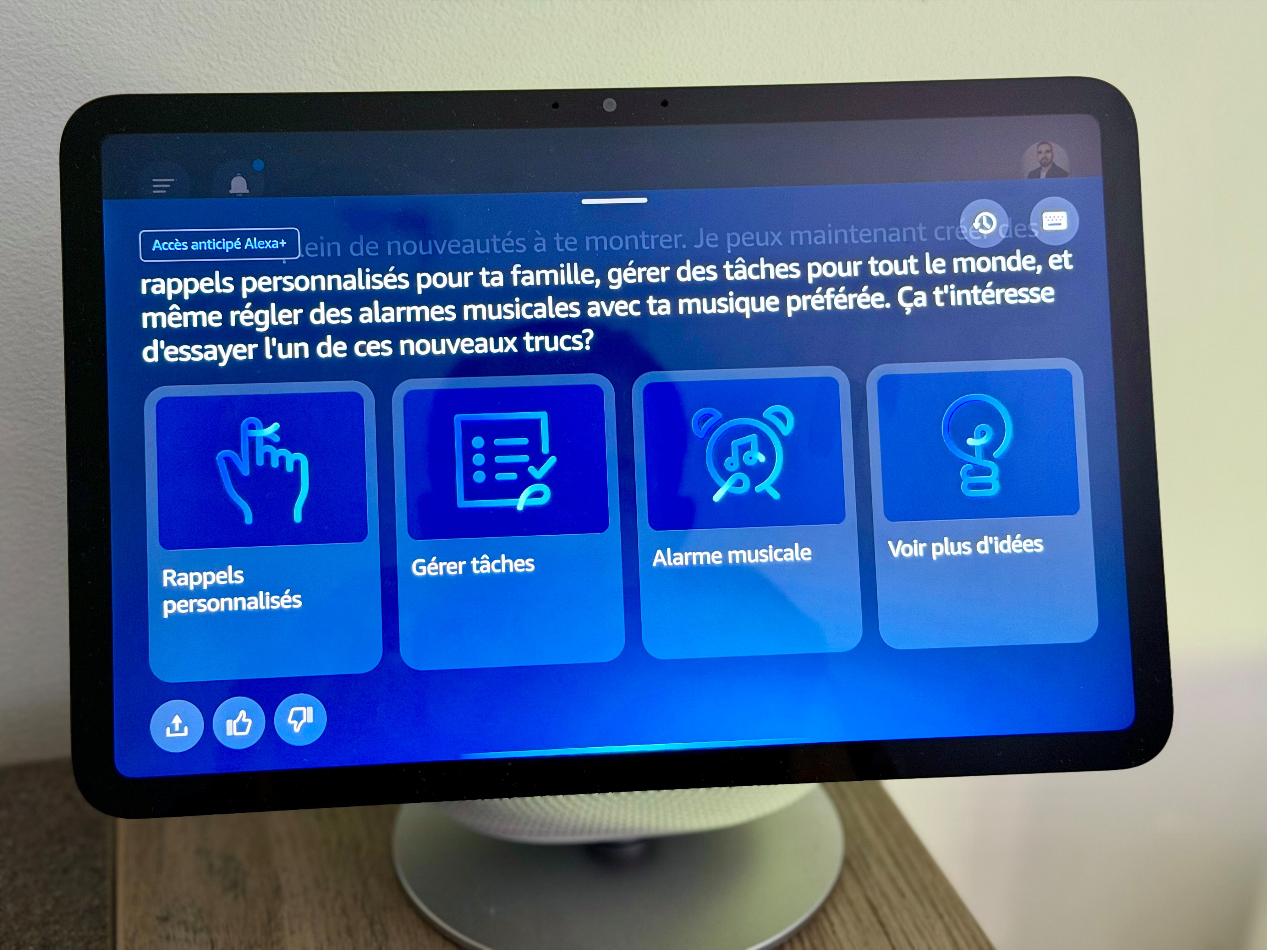 Après la mise à jour, Alexa+ donne un aperçu de ses nouvelles compétences ©Mathieu Grumiaux pour Clubic