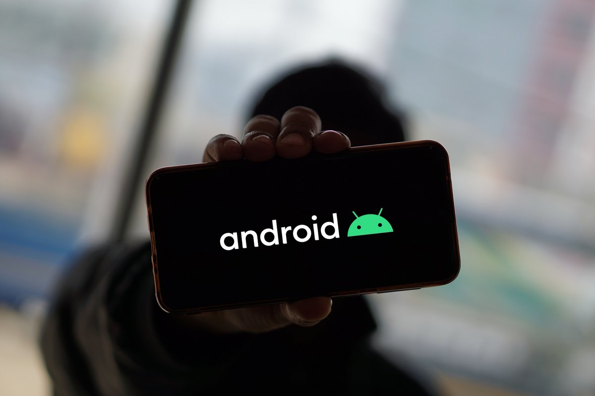 Plus sûr, mais plus fermé : comment Google resserre son emprise Android. © Mamun_Sheikh / Shutterstock