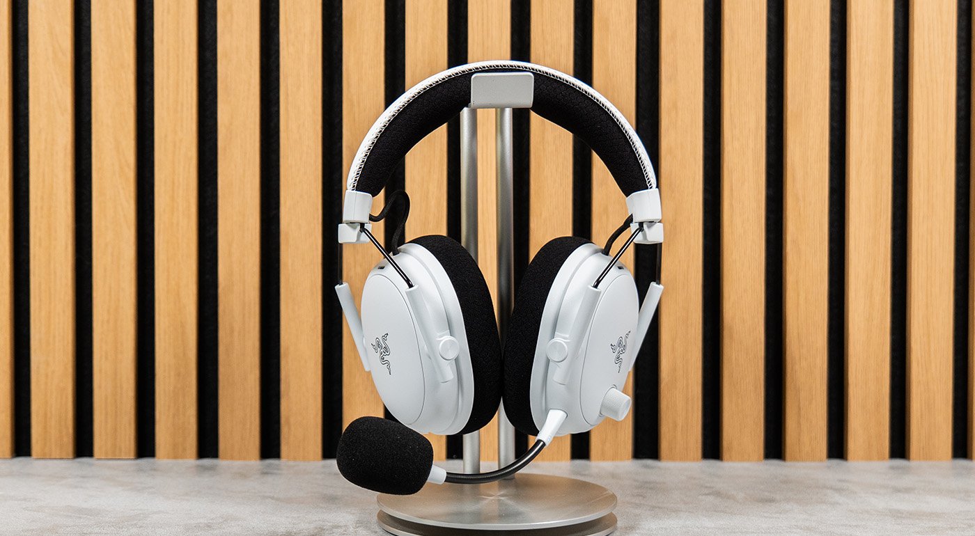 En noir et blanc, le BlackShark V3 Pro séduit. ©Charles Gouin-Peyrot pour Clubic