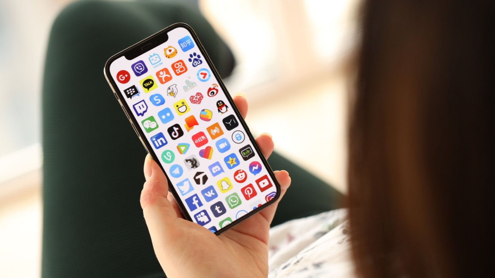 Avec les revenus des faux clics, ils paient de nouvelles campagnes de malvertising et publient de nouvelles applications - ©Mehaniq / Shutterstock