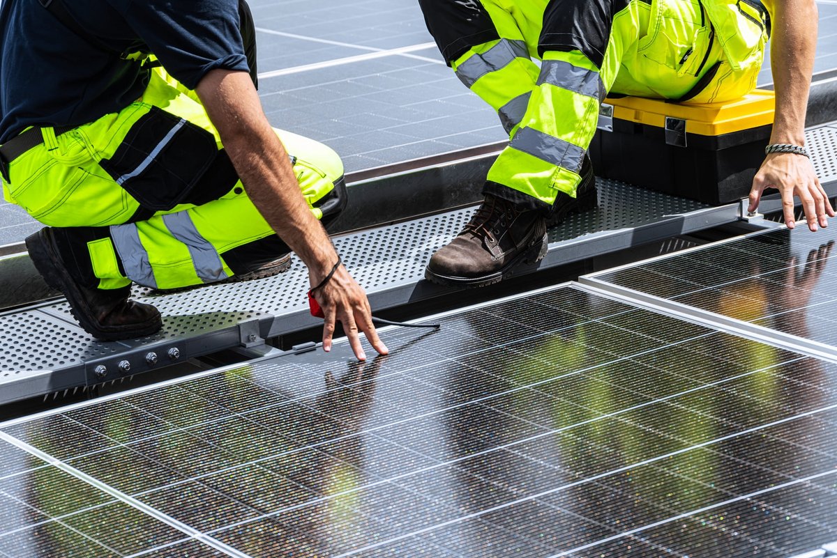La DGCCRF a mis fin aux pratiques douteuses de Synergie Transition dans le photovoltaïque © Quality Stock Arts / Shutterstock