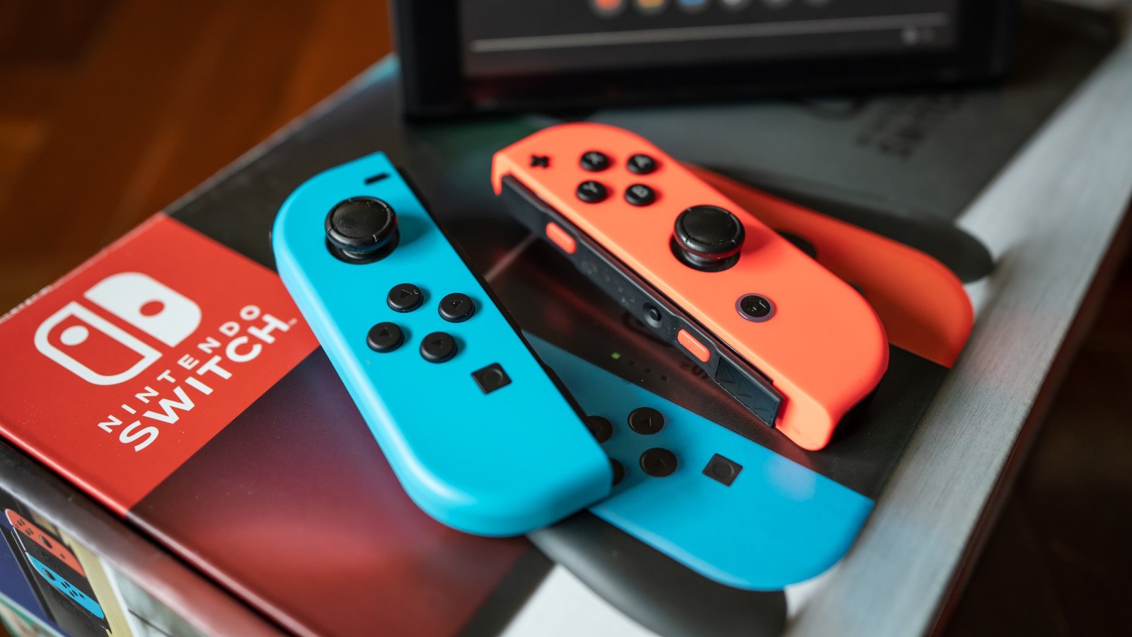 Les Joy-Con de la Nintendo Switch 1. ©Skyhon x Shutterstock