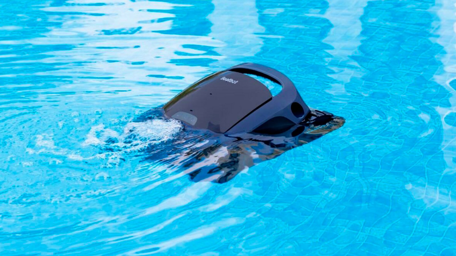 Beatbot optimise chaque déplacement pour nettoyer efficacement le bassin en un minimum de cycles. ©Beatbot