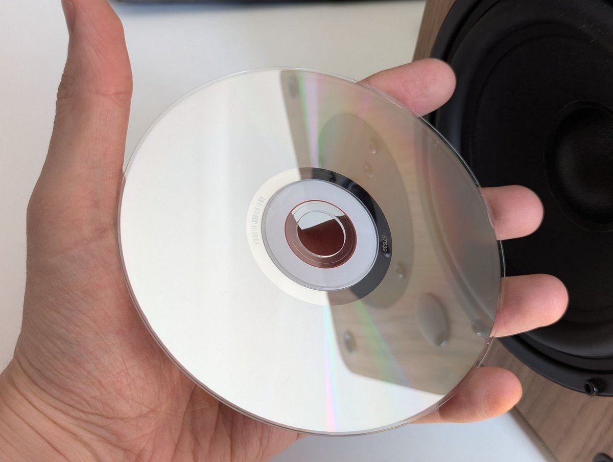 Le CD, symbole par excellence du déclin du support physique depuis des années. ©Guillaume Fourcadier pour Clubic