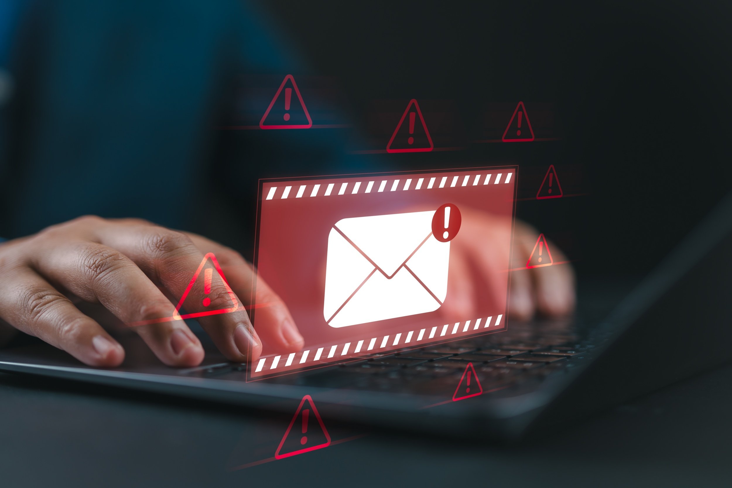 Microsoft 365 : ces applis oAuth malveillantes imitent Adobe et DocuSign pour vous pirater © mayam_studio / Shutterstock