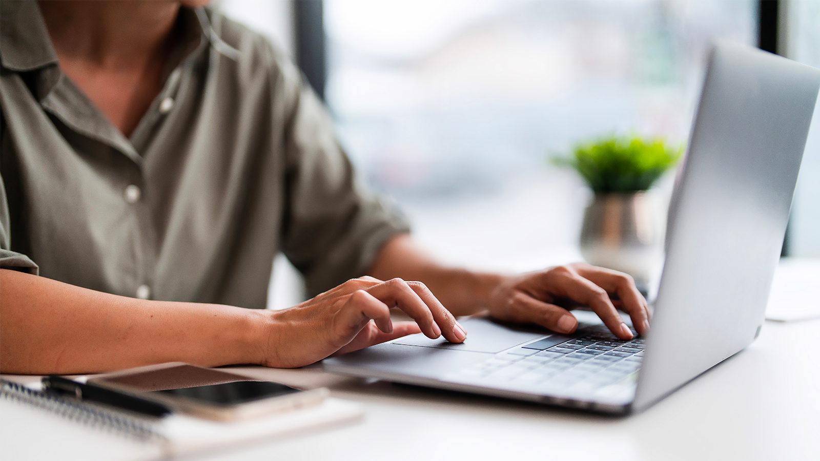 Obtenez la livraison de votre licence en moins d'une heure par mail dans la grande majorité des cas.