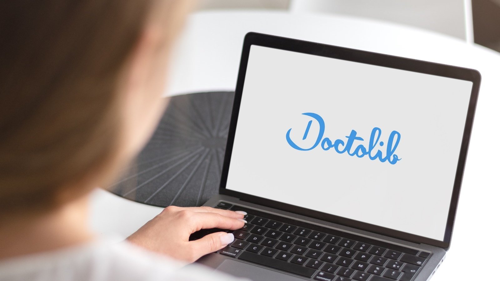 Vos données Doctolib peuvent servir à un projet d'IA, mais vous pouvez refuser - ©PhotoGranary02 / Shutterstock