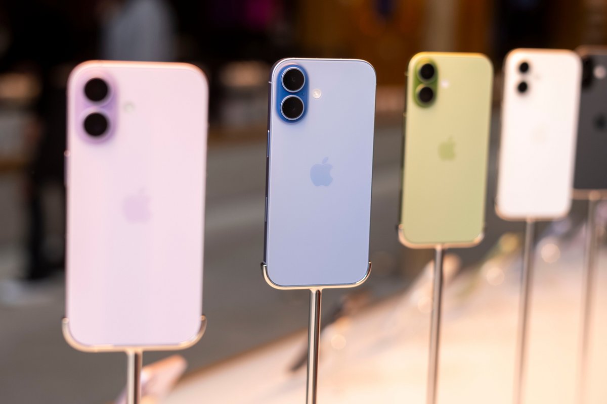 Les différents modèles d'iPhone 17. ©Ringo Chiu / Shutterstock