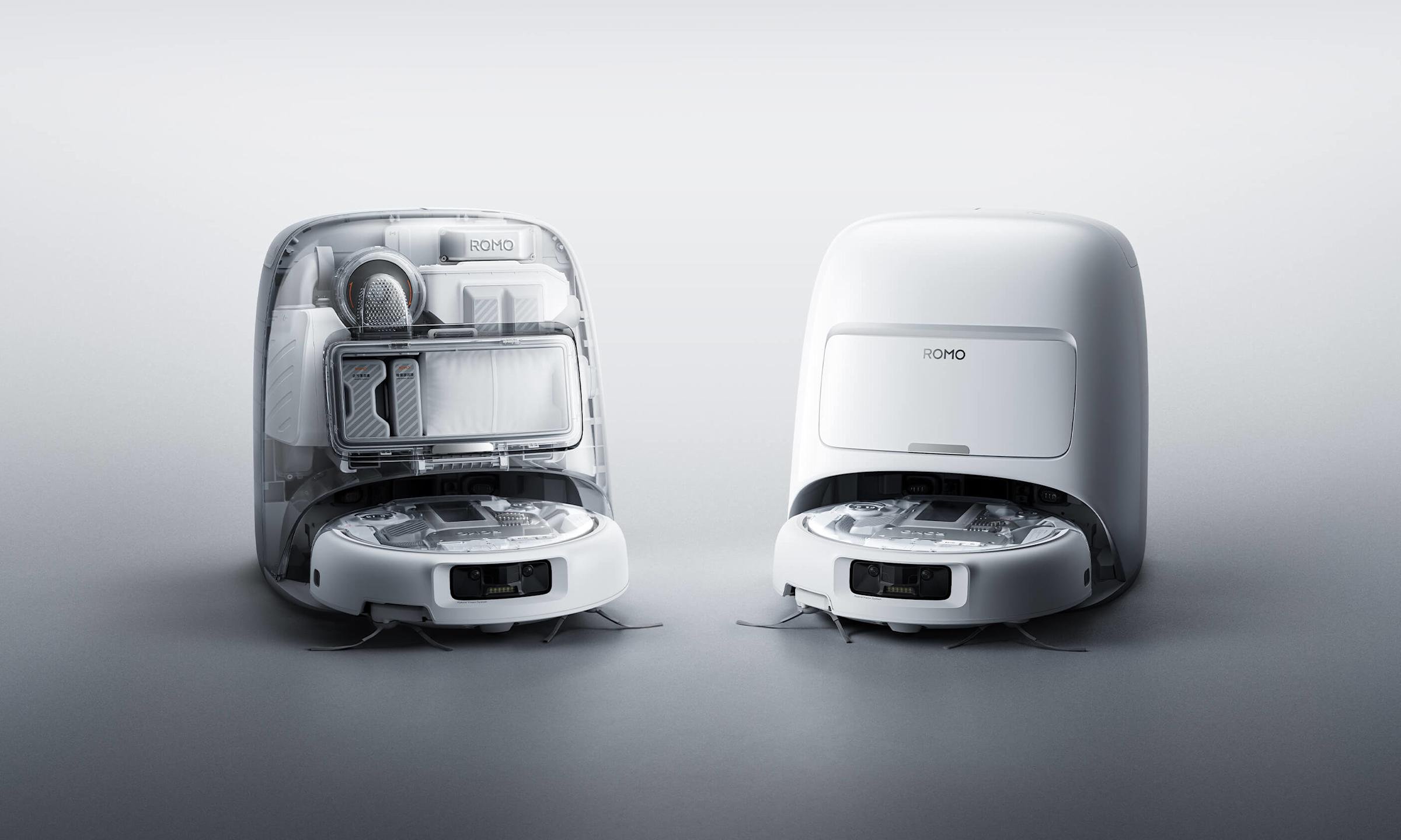 Les aspirateurs Romo A et Romo P. © DJI