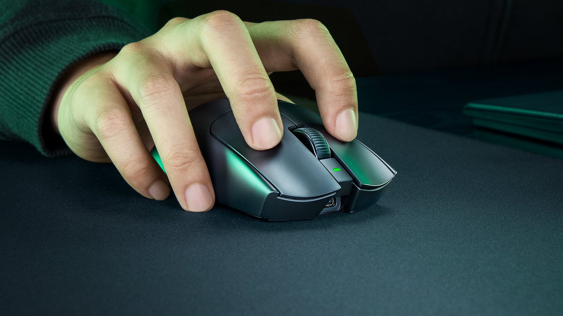 Viper v4 Pro : la souris ultralégère de Razer revient au sommet de sa forme. ©Razer