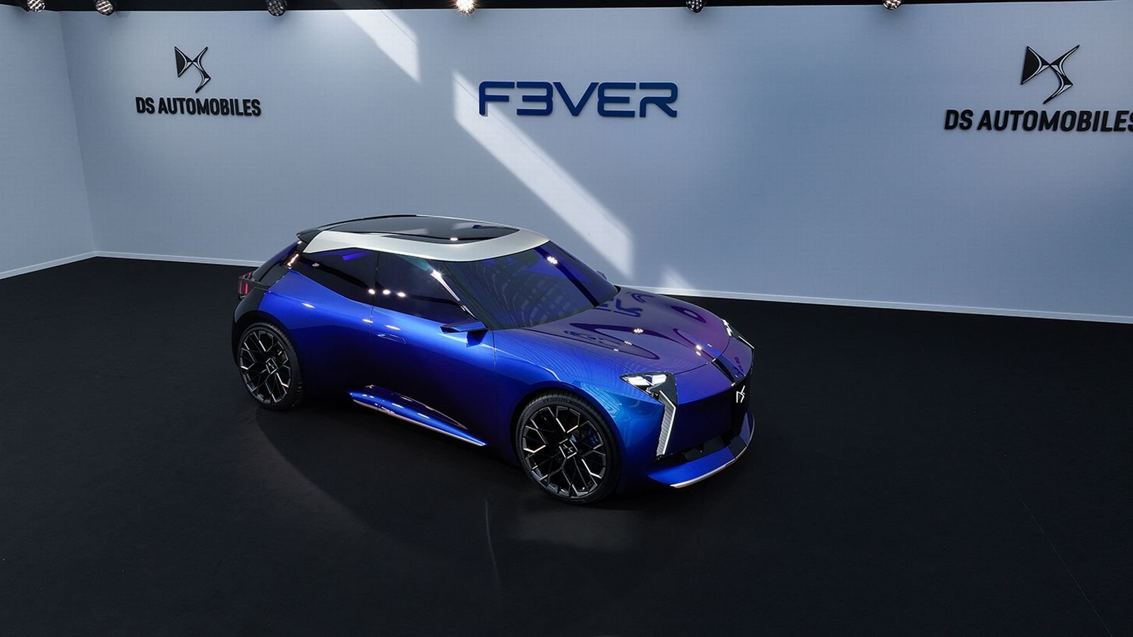 Avec F3VER, DS remet la compacité au centre du jeu. ©DS Automobiles