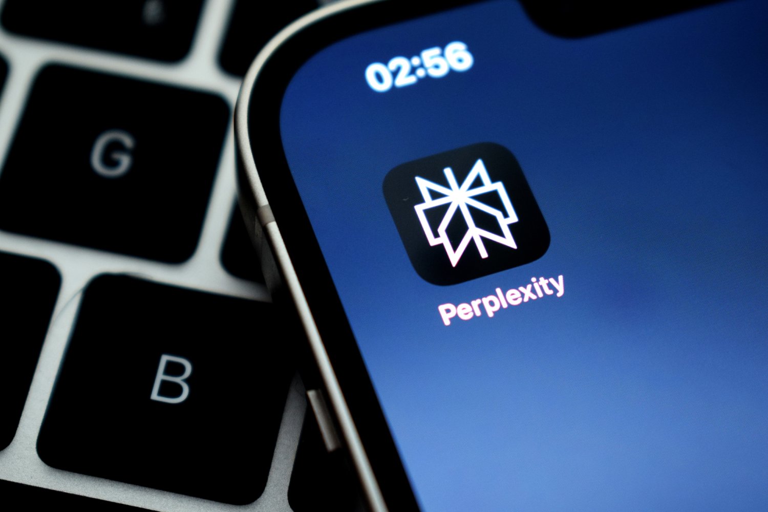 Cette polémique jette une ombre sur la startup, dont les pratiques agressives pourraient ternir l'image au moment même où sa valeur atteint des sommets.