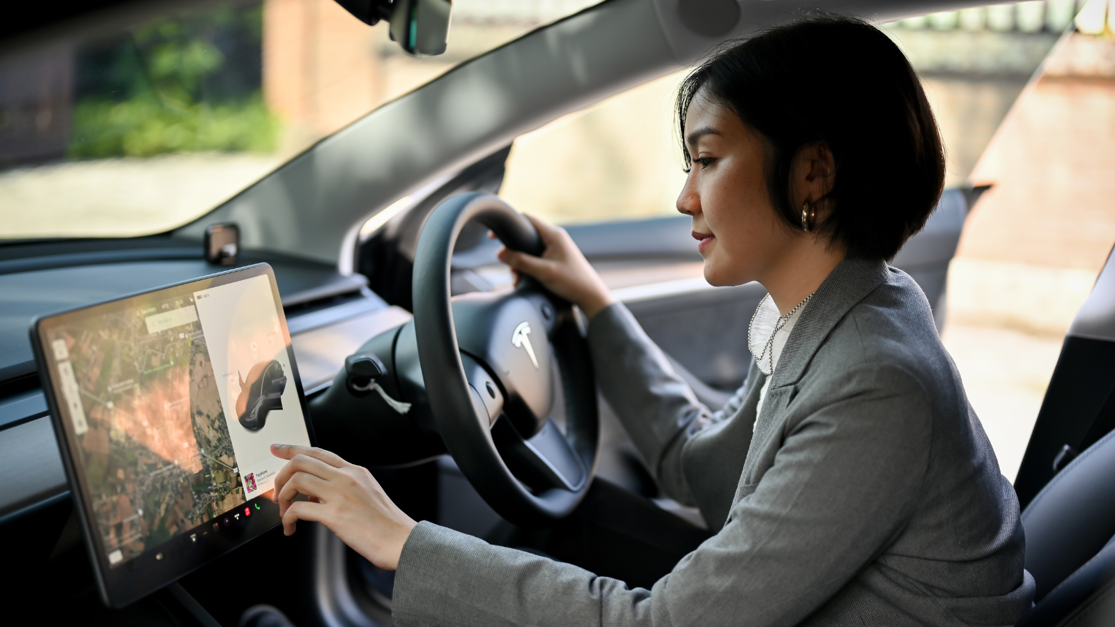 De la concession à l'écran : la nouvelle façon d'acheter une voiture © Shutterstock