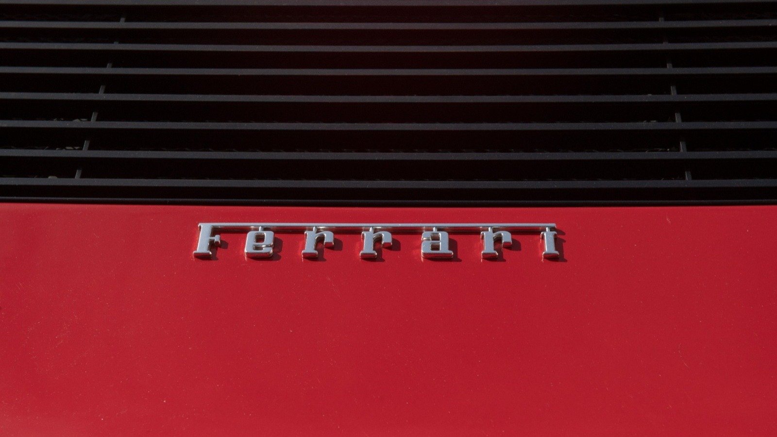 Au terme de la vente, la Fondation Ferrari recevra l’intégralité des sommes réunies, pour financer des initiatives éducatives - ©rikstock / Shutterstock