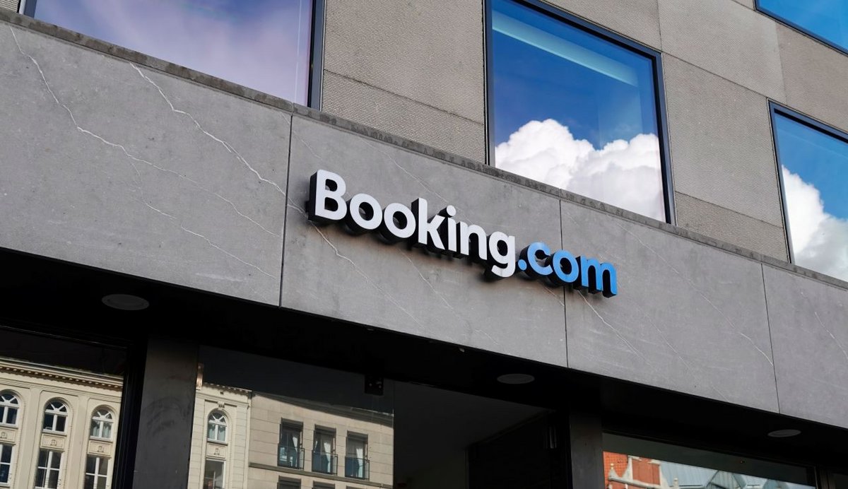 Mais c'est quoi, les « pratiques restrictives de concurrence » envers les hôteliers, évoquées par la DGCCRF envers Booking.com ? - ©Nigel J. Harris / Shutterstock