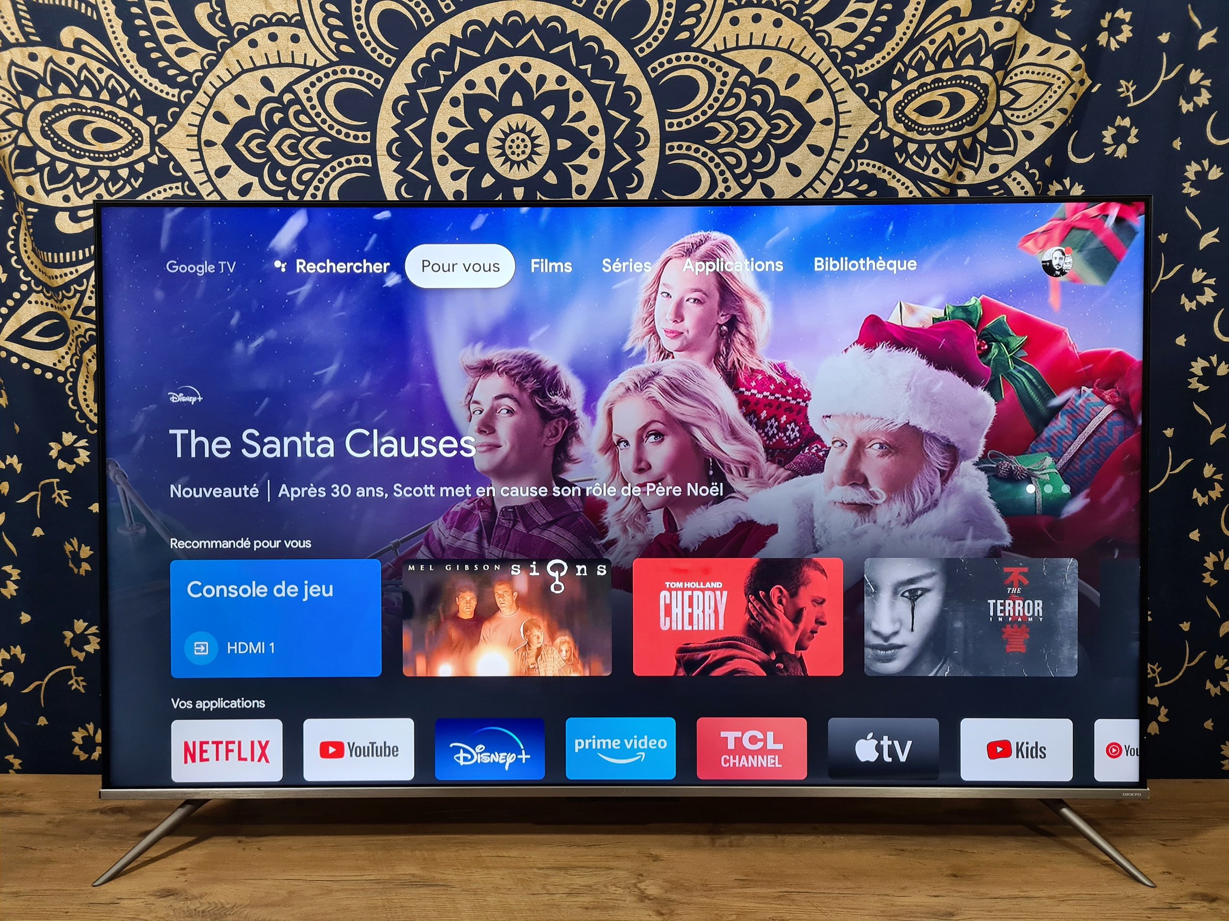 Google TV sur le téléviseur TCL C635 © Matthieu Legouge pour Clubic