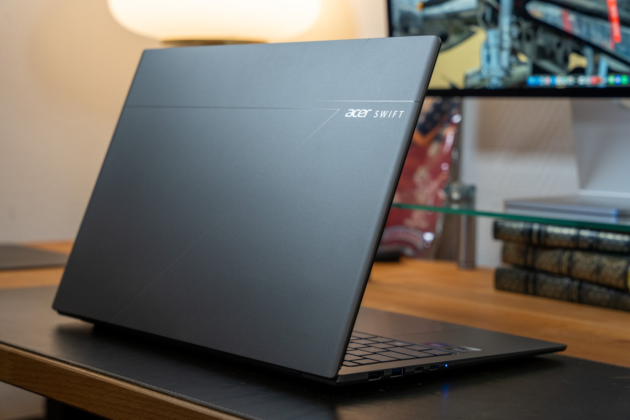 Le nouveau Acer Swift 16 AI, pour illustration. © Nathan Le Gohlisse pour Clubic
