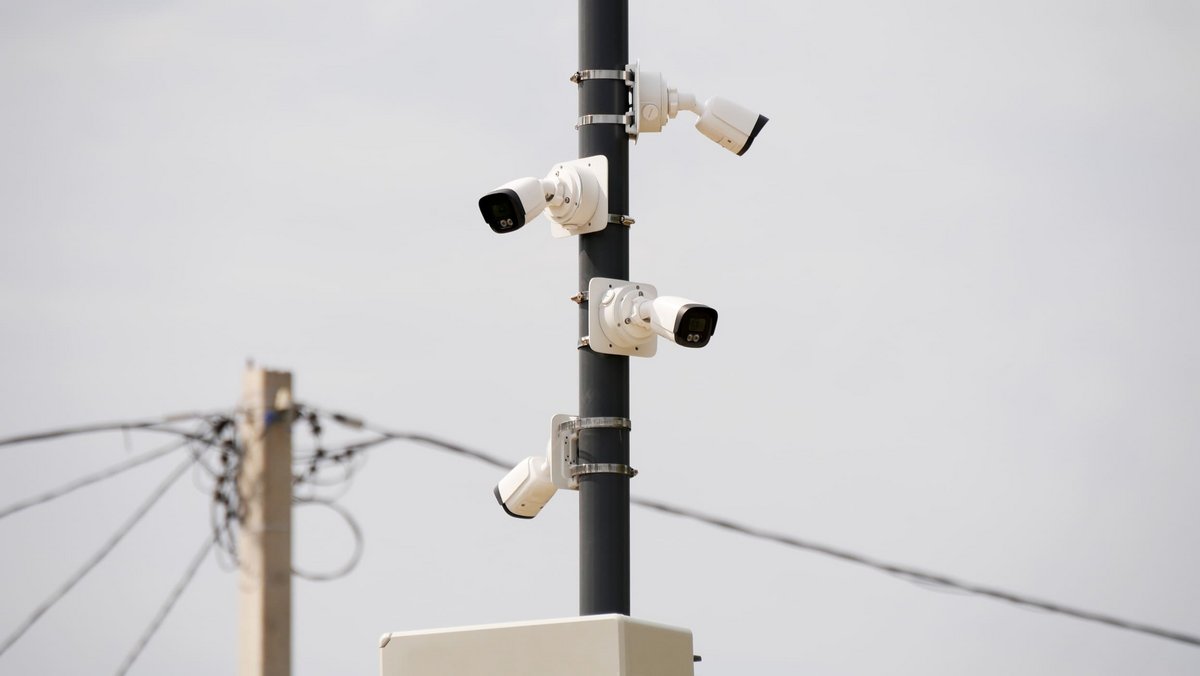 La start-up française de vidéosurveillance IA, Neuroo, est en difficulté © Semyon Prudiy / Shutterstock
