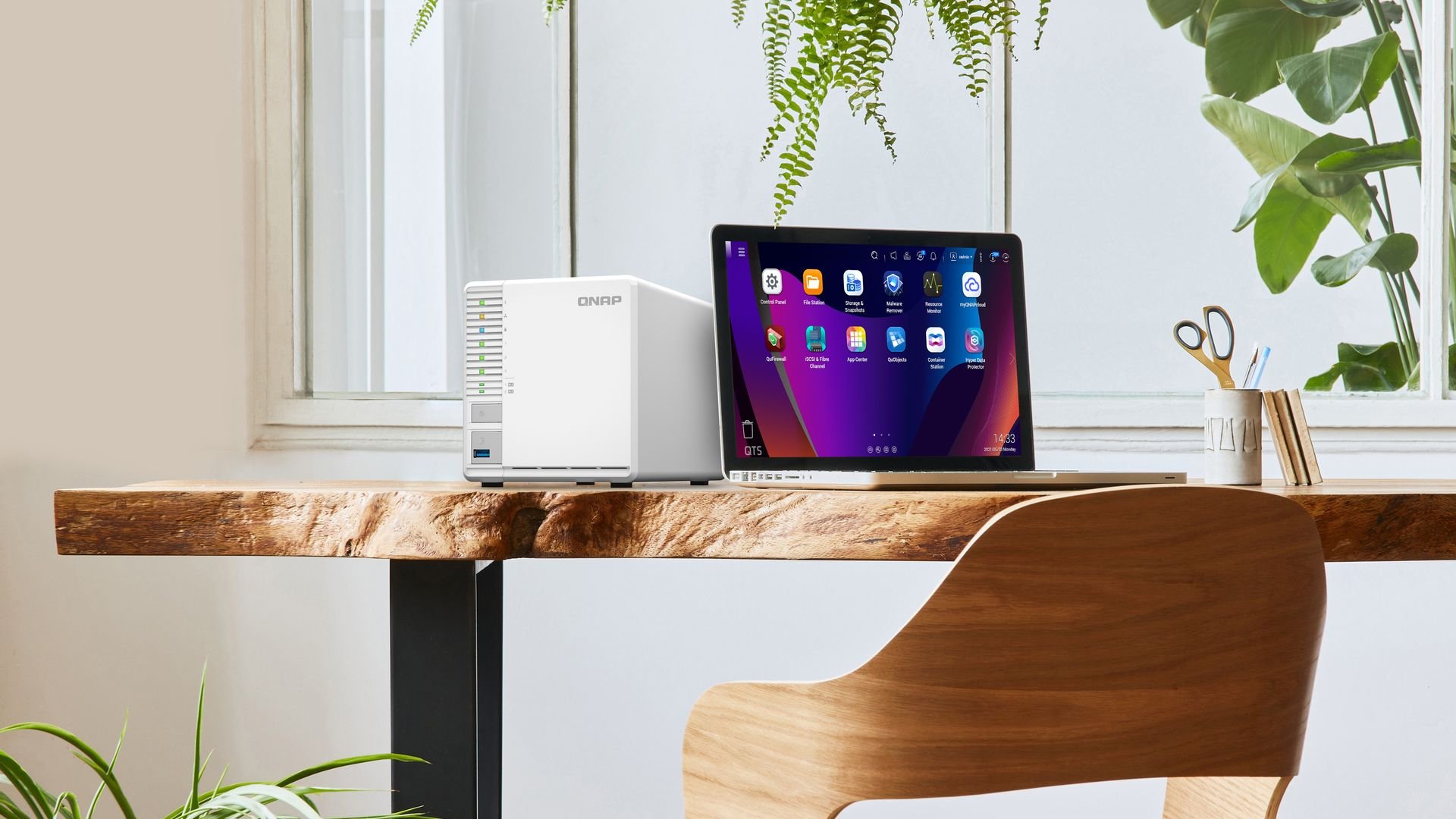 © QNAP