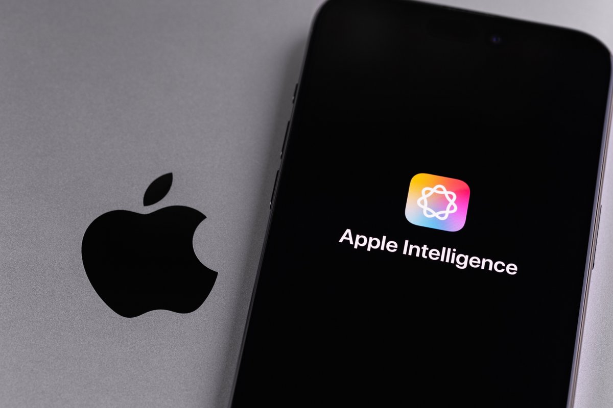 Apple est sous le feu des critiques avec sa stratégie IA. ©Primakov / Shutterstock