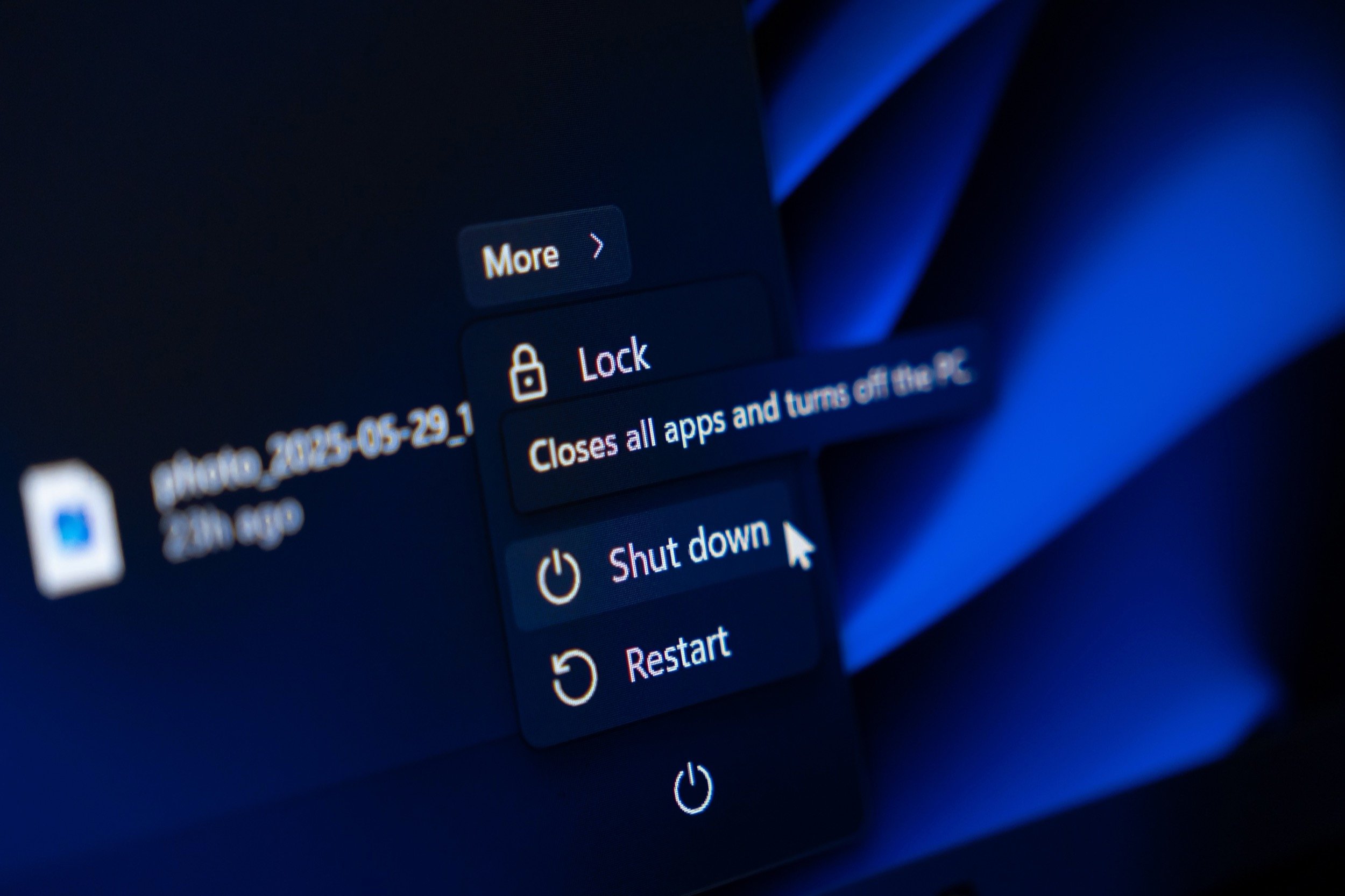 Windows 11 : un bug vieux de deux ans enfin corrigé. © aileenchik / Shutterstock