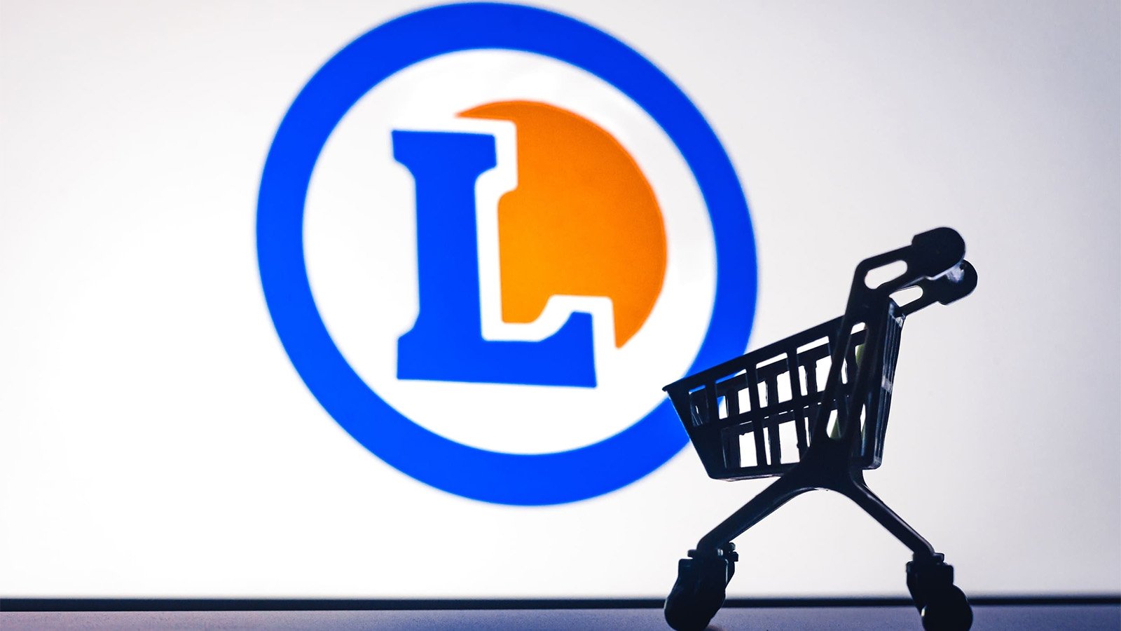 E.Leclerc fait partie des enseignes dont les frigos ont été piratés dans la nuit du 11 au 12 octobre. © Tigarto / Shutterstock