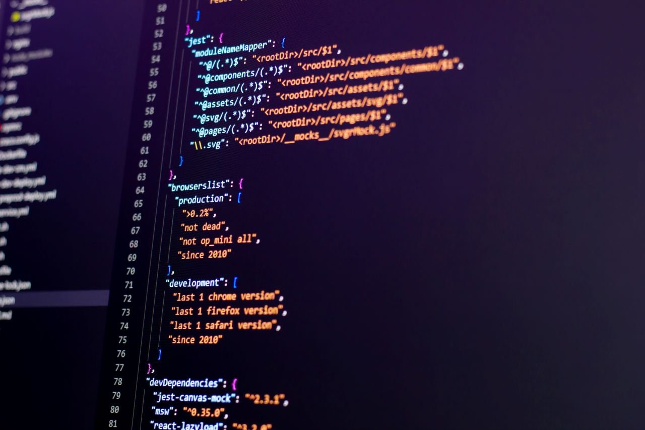 Le "is" compromis permet l'usurpation d'identité et donc le phishing - ©Melisa Parlak / Shutterstock