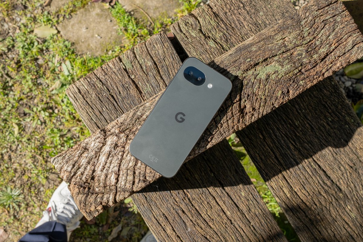 Google ne m'a pas gâté avec l'un de ses nouveaux coloris. © Pierre Crochart pour Clubic.com